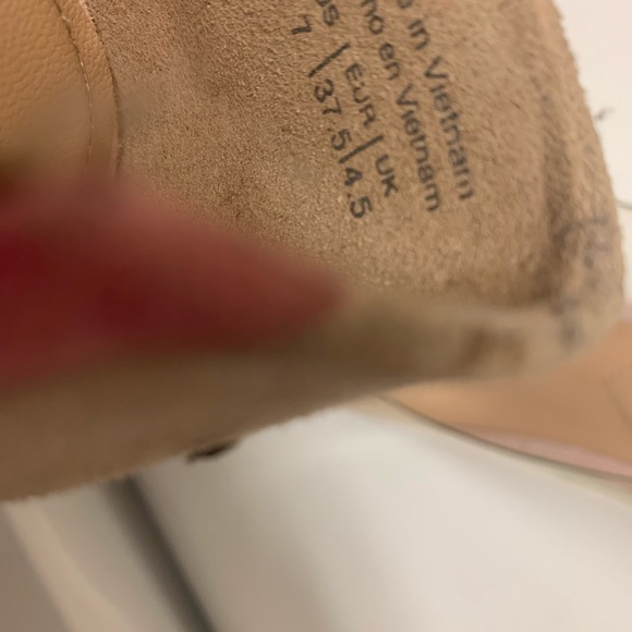 Gorgeous pink and beige heals. Never warn - Picture 4 of 4